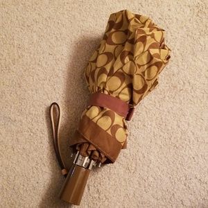 Coach umbrella